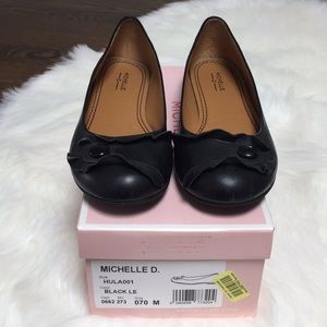 Michelle D Black Flats